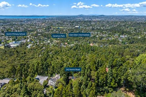 Photo of property in 242 Konini Road, Titirangi, Auckland, 0604