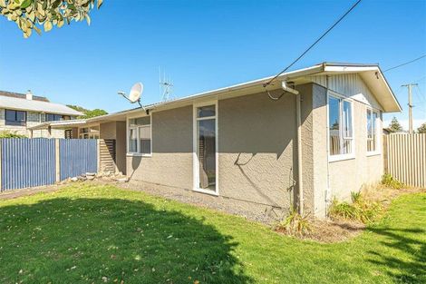 Photo of property in 44 Manuka Street, Castlecliff, Whanganui, 4501