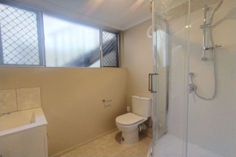 Photo of property in 1/128 Bucklands Beach Road, Bucklands Beach, Auckland, 2012