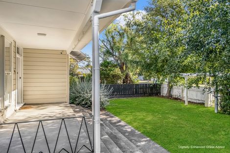 Photo of property in 702 Avenue Road West, Saint Leonards, Hastings, 4120