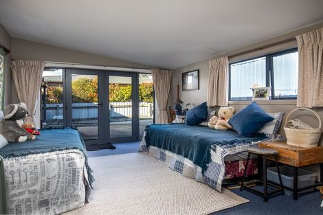 Photo of property in 14b Scotland Street, Roxburgh, 9500