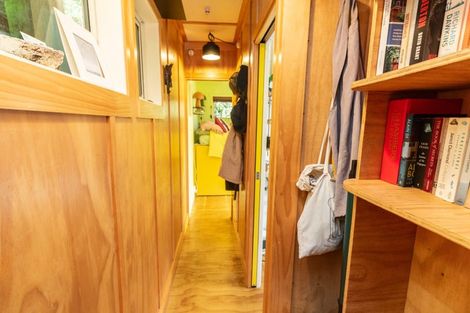 Photo of property in 2a Borlase Street, Brooklyn, Wellington, 6021