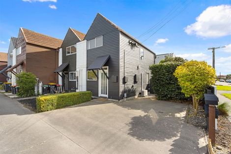Photo of property in 1/37 Geraldine Street, Edgeware, Christchurch, 8013