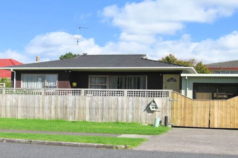 Photo of property in 1/41 Hattaway Avenue, Bucklands Beach, Auckland, 2012