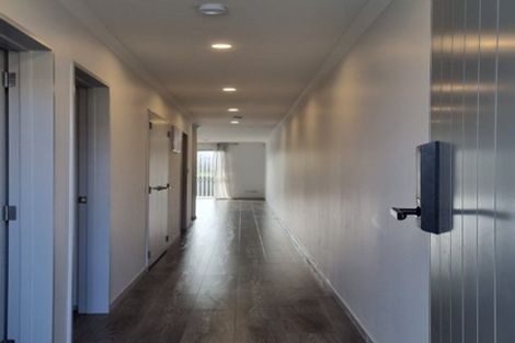Photo of property in 27a Tributary Parade, Karaka, Papakura, 2113