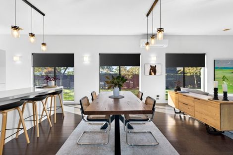 Photo of property in 27 Jervois Road, Jervoistown, Napier, 4112