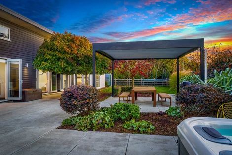 Photo of property in 5 Sterling Drive, Prebbleton, 7604