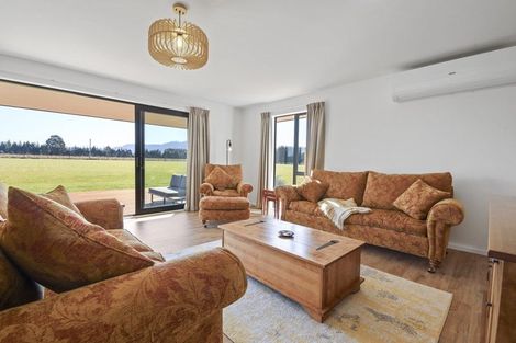 Photo of property in 728 Woodstock Road, Burnt Hill, Oxford, 7495