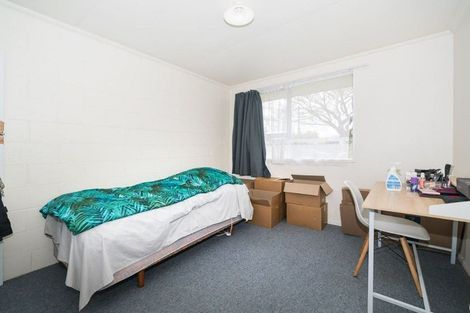 Photo of property in 1 Massey Street, Palmerston North, 4414