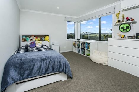 Photo of property in 6 Tai Crescent, Hobsonville, Auckland, 0616