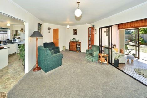 Photo of property in 2 Randell Place, Te Puke, 3119