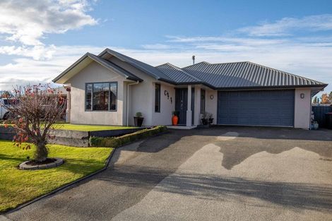 Photo of property in 10 Juniper Close, Alexandra, 9320