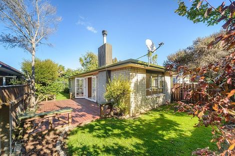 Photo of property in 40 Titoki Street, Palmerston North, 4414