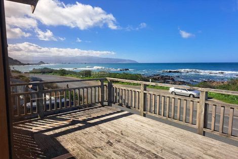 Photo of property in 158 Owhiro Bay Parade, Owhiro Bay, Wellington, 6023