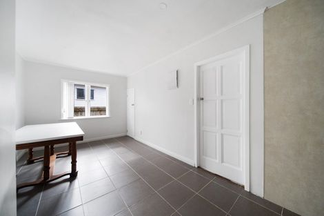 Photo of property in 51 Hallberry Road, Mangere East, Auckland, 2024