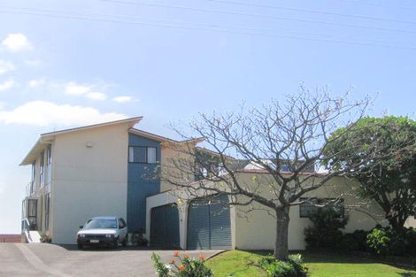 Photo of property in 3/375 Oceanbeach Road, Mount Maunganui, 3116