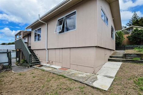 Photo of property in 2/44 Lilburn Crescent, Massey, Auckland, 0614