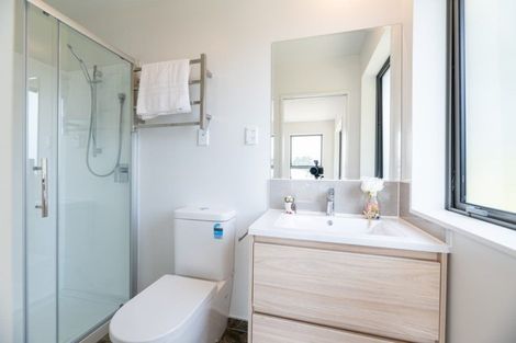 Photo of property in 4 Piccolo Court, Kumeu, 0810