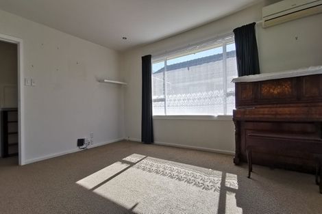 Photo of property in 33 Blankney Street, Hornby, Christchurch, 8042