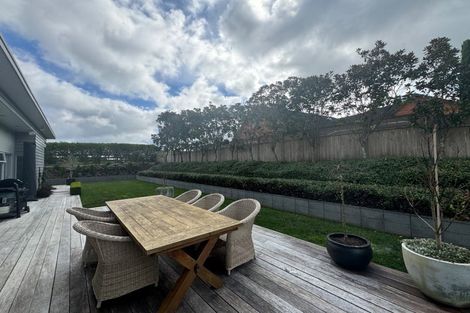 Photo of property in 121 Butcher Road, Pukekohe, 2120