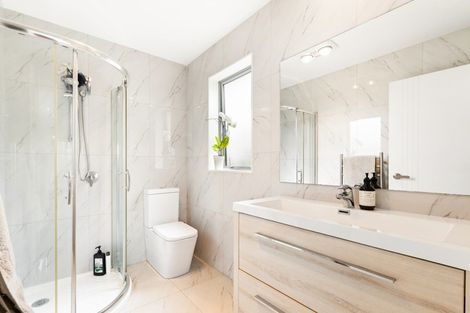 Photo of property in 14a Kotuku Street, Te Atatu Peninsula, Auckland, 0610