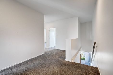 Photo of property in 61 Hayfield Way, Karaka, Papakura, 2113