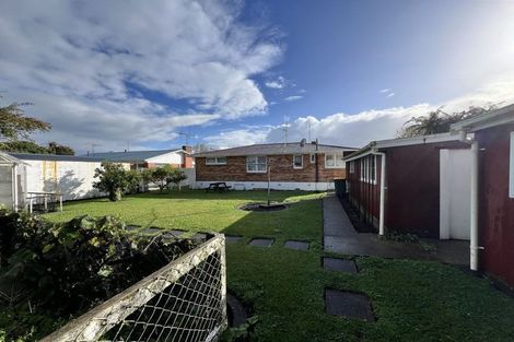Photo of property in 28 Liston Crescent, Hillcrest, Hamilton, 3216