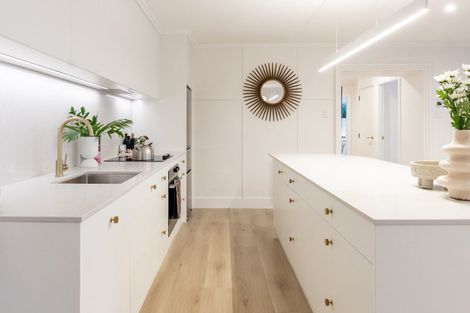 Photo of property in Hamilton Flats, 9a Hawker Street, Mount Victoria, Wellington, 6011