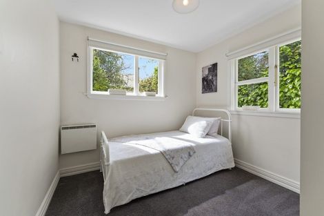 Photo of property in 12 Aylmer Street, Somerfield, Christchurch, 8024