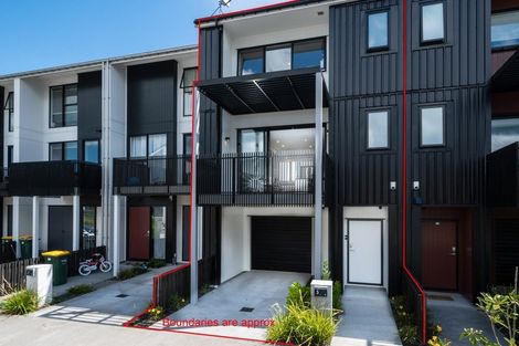 Photo of property in 5 Eyton Kay Road, Hobsonville, Auckland, 0616