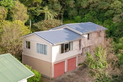 Photo of property in 87 Mulberry Street, Normandale, Lower Hutt, 5010
