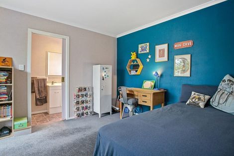 Photo of property in 8 Hurley Place, Cambridge, 3434