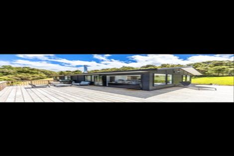 Photo of property in 70 Upper Whangateau Road, Big Omaha, 0985