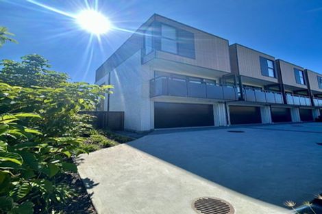 Photo of property in 15 Tiraumea Drive, Pakuranga, Auckland, 2010