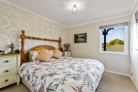 Photo of property in 15 Aronui Road, Bridge Hill, Alexandra, 9320