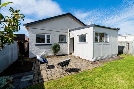 Photo of property in 10 Trafalgar Street, Saint Kilda, Dunedin, 9012
