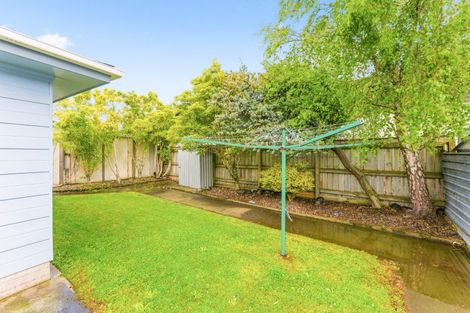 Photo of property in 4 Coromandel Court, Roslyn, Palmerston North, 4414