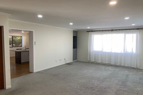 Photo of property in 3 Coventry Way, Long Bay, Auckland, 0630