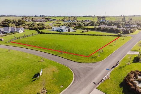 Photo of property in 2 Paterson Lane, Kelvin Grove, 4470