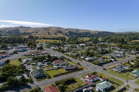 Photo of property in 22 Fergus Street, Cheviot, 7310
