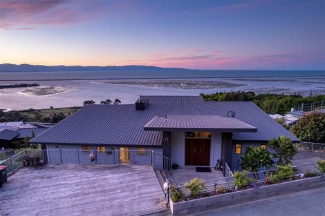Photo of property in 52 Davies Drive, Atawhai, Nelson, 7010