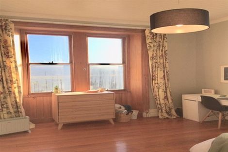 Photo of property in 147 Victoria Road, Saint Clair, Dunedin, 9012