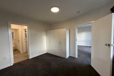 Photo of property in 55 Carrington Street, Lower Vogeltown, New Plymouth, 4310