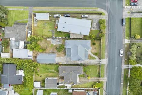 Photo of property in 14 Clayton Road, Manurewa, Auckland, 2102