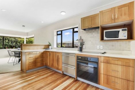 Photo of property in 22 Kensington Place, Fairfield, Hamilton, 3214