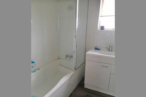 Photo of property in 20 President Avenue, Papakura, 2110