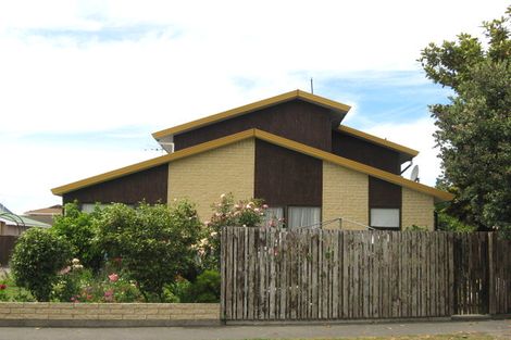 Photo of property in 2/28 Celia Street, Redcliffs, Christchurch, 8081