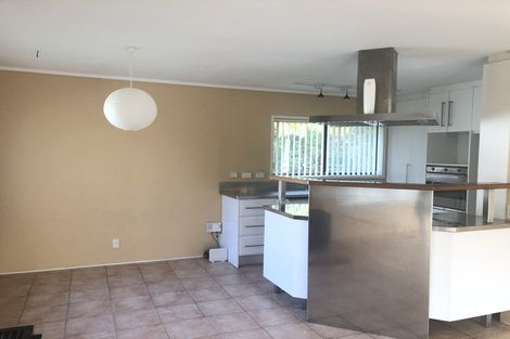 Photo of property in 3/24 Harley Road, Hauraki, Auckland, 0622