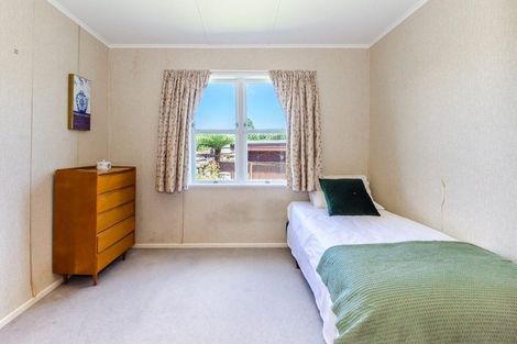 Photo of property in 2 Sunshine Avenue, Paraparaumu, 5032
