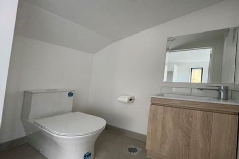 Photo of property in 15 Raupeti Lane, Henderson, 0612